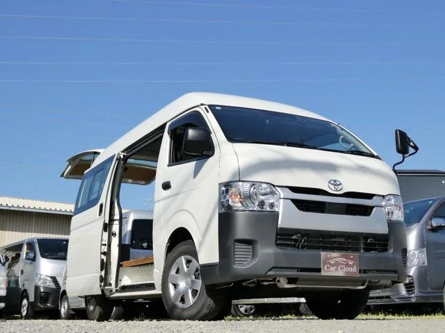 Toyota HIACE VAN LONG DX 2023 — фото 1, купить с доставкой в Москву