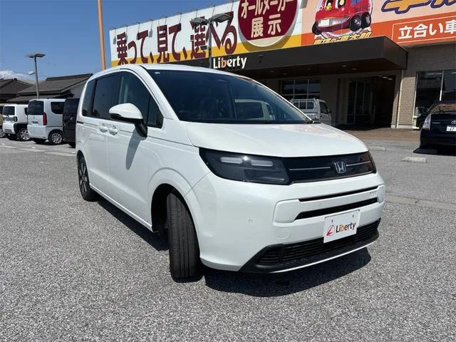 Honda FREED E:HEV AIR EX 2026 — миниатюра 5