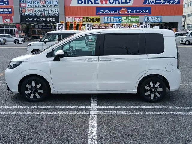 Honda FREED E:HEV AIR EX 2026 — миниатюра 3