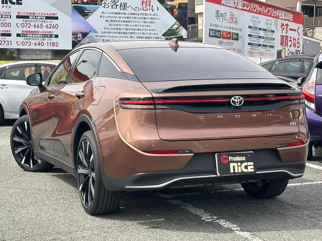 Toyota CROWN CROSSOVER G ADVANCED 2022 — миниатюра 5