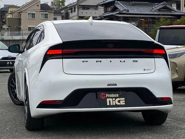 Toyota PRIUS 2023 — миниатюра 5