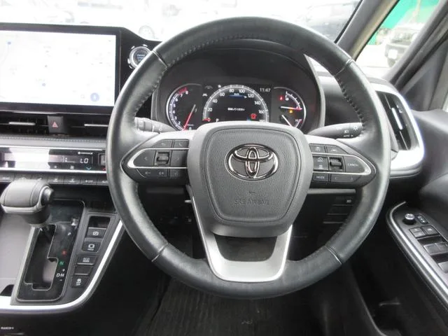 Toyota VOXY S-Z 2022 — миниатюра 4