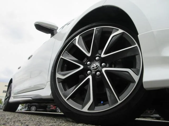 Toyota COROLLASPORT HYBRID G Z 2024 — миниатюра 5