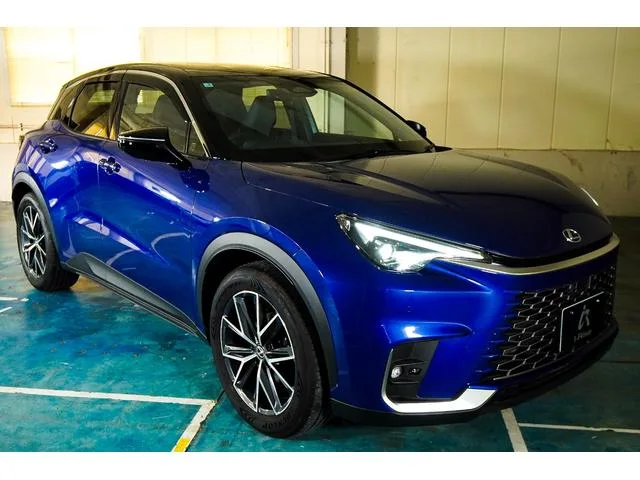 Lexus LBX COOL 2025 — фото 1, купить с доставкой в Москву