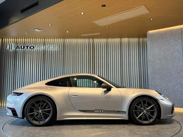 Porsche 911 911T 2023 — миниатюра 2