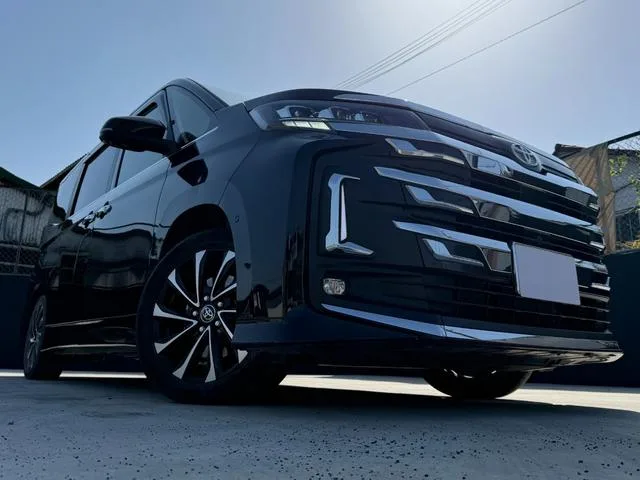 Toyota NOAH HYBRID S-Z 2022 — миниатюра 2