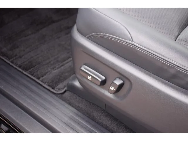 Toyota LAND CRUISER PRADO TX L PACKAGE MATT BLACK EDITION 2023 — миниатюра 4