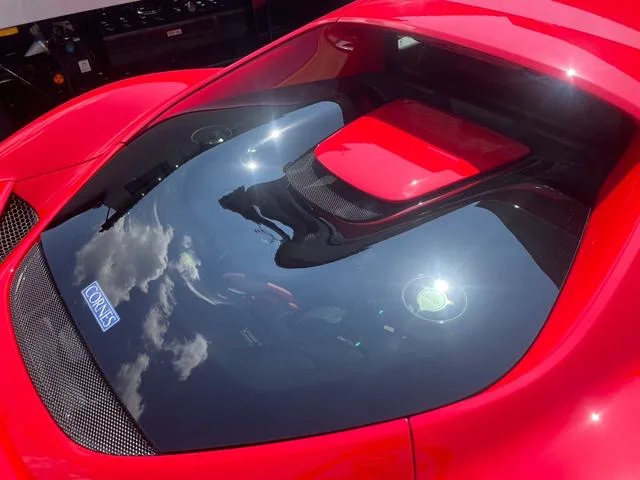 Ferrari 296GTB BASE GRADE 2023 — миниатюра 5