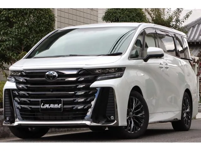 Toyota VELLFIRE HYBRID Z PREMIER 2024 — фото 1, купить с доставкой в Москву