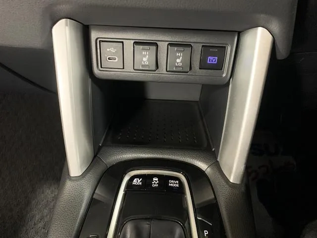 Toyota CorollaCross HYBRID Z 2024 — миниатюра 4