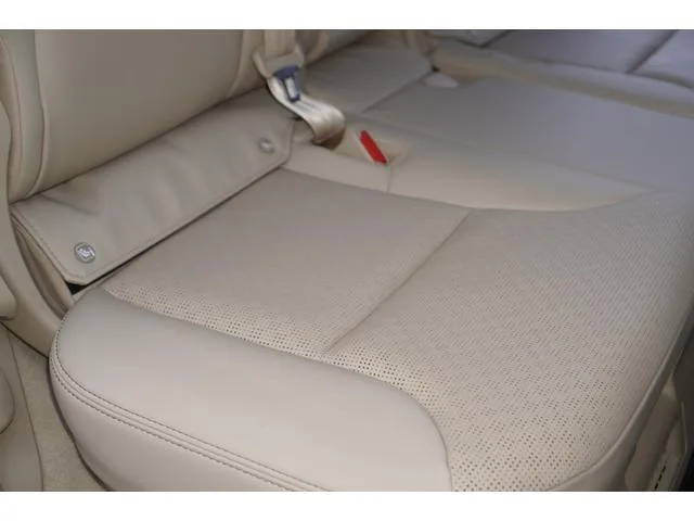 Toyota Land Cruiser ZX 2023 — миниатюра 5