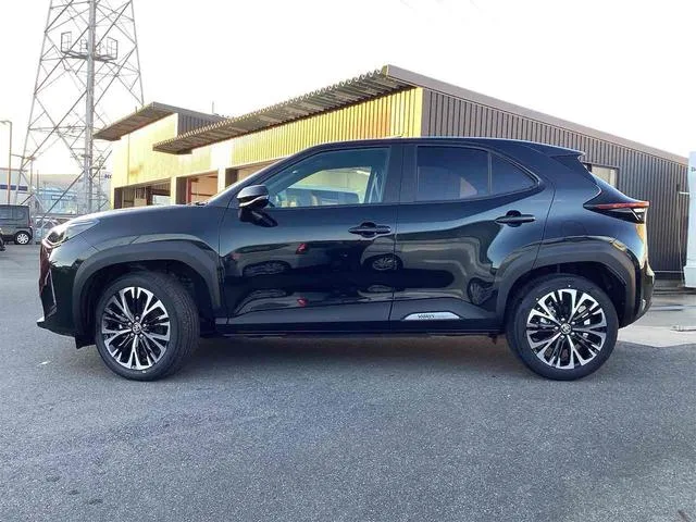 Toyota YARIS CROSS Z 2024 — миниатюра 4