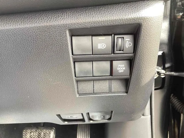 Toyota VOXY S-G 2023 — миниатюра 4