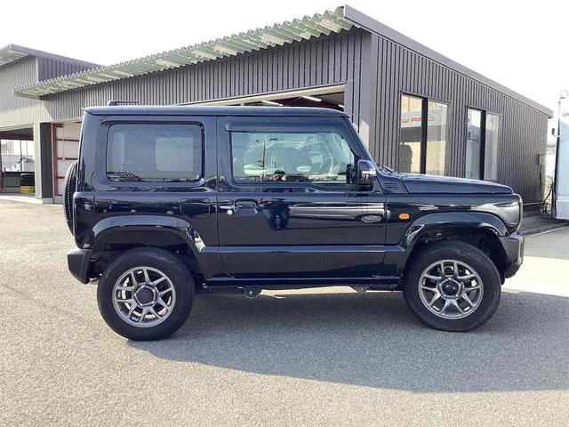 Suzuki Jimny XC 2023 — миниатюра 5
