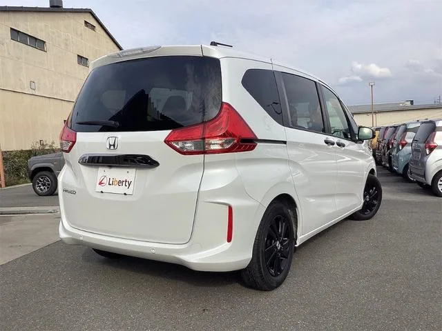 Honda FREED G BLACK STYLE 2024 — миниатюра 4