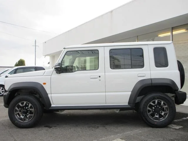 Suzuki JIMNY NOMADE FC 2026 — миниатюра 4