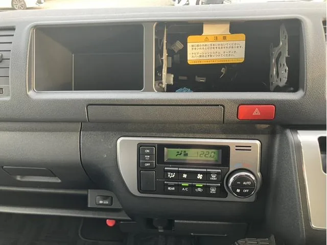 Toyota HIACE COMMUTER SUPER LONG GL 2026 — миниатюра 4