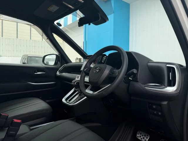 Toyota VOXY HYBRID S-Z 2025 — миниатюра 4