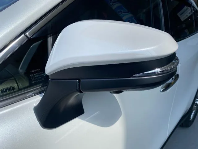 Toyota HARRIER HYBRID Z LEATHER PACKAGE 2026 — миниатюра 4