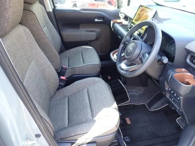 Toyota SIENTA HYBRID Z 2025 — миниатюра 4