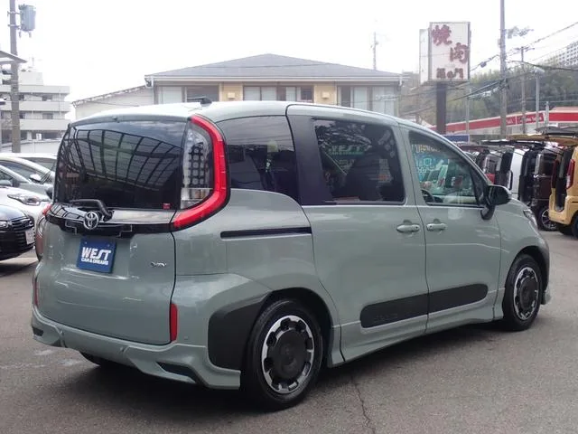 Toyota SIENTA HYBRID Z 2024 — миниатюра 4