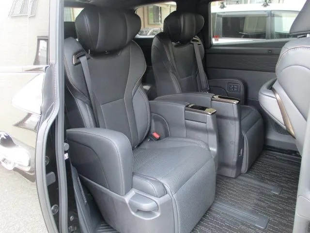 Toyota ALPHARD Z 2024 — миниатюра 5
