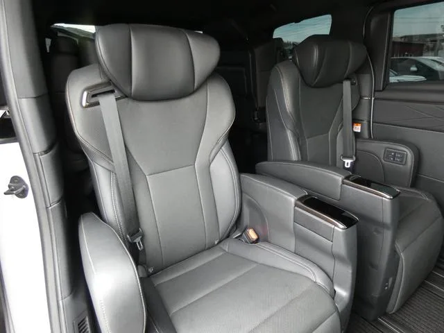 Toyota Alphard Z 2023 — миниатюра 4