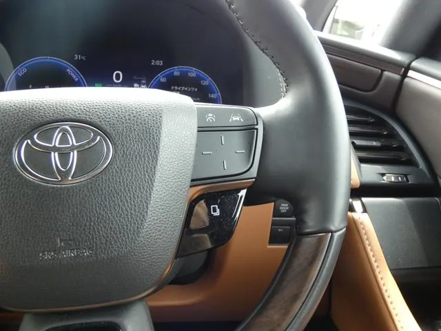 Toyota VELLFIRE HYBRID Z PREMIER 2024 — миниатюра 2
