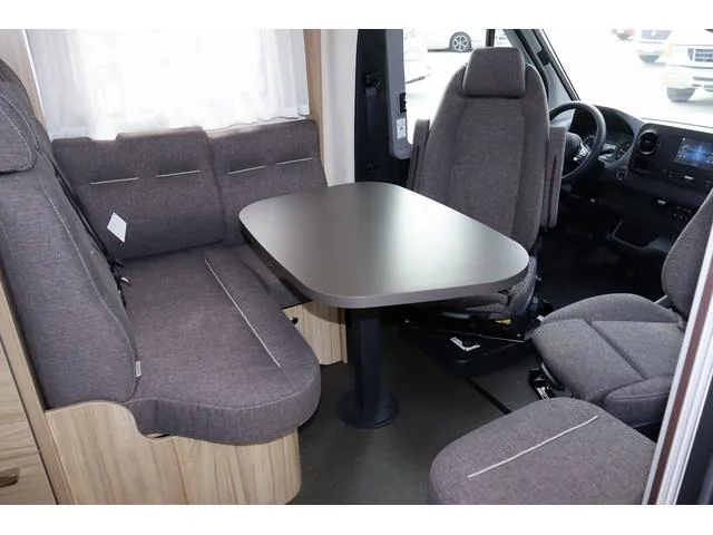 Mercedes-Benz MERCEDES BENZ OTHER 2026 — миниатюра 2