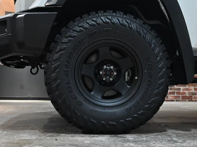 Toyota Landcruiser 70 AX 2024 — миниатюра 2