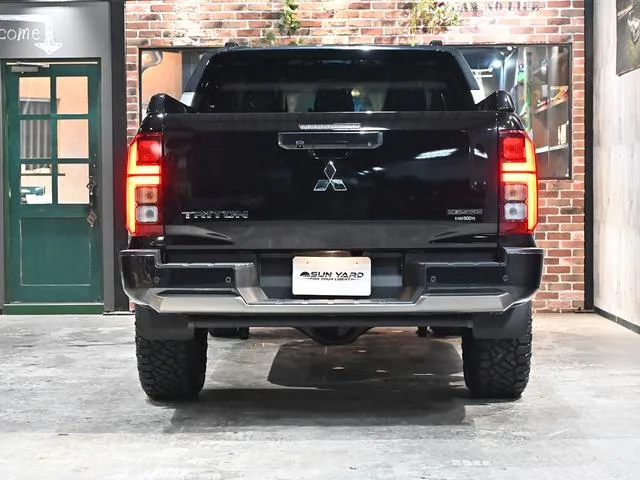 Mitsubishi TRITON GSR 2025 — миниатюра 5
