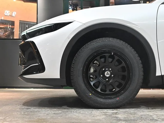 Toyota CROWN CROSSOVER RS ADVANCED 2024 — миниатюра 3