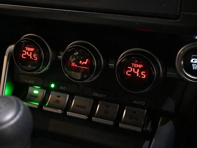 Toyota GR86 RC 2025 — миниатюра 4