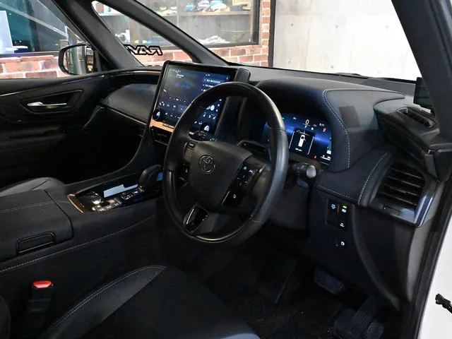 Toyota ALPHARD HYBRID Z 2023 — миниатюра 5