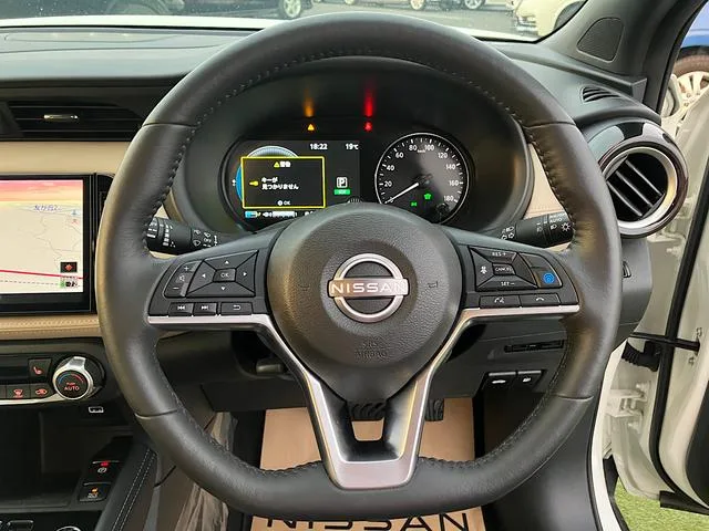 Nissan KICKS X TWO TONE INTERIOR EDITION 2025 — миниатюра 3