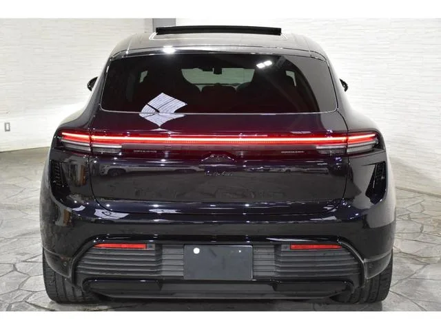 Porsche MACAN ELECTRIC MACAN TURBO 2025 — миниатюра 3