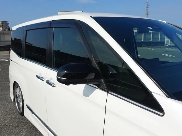 Toyota NOAH HYBRID S-Z 2023 — миниатюра 4