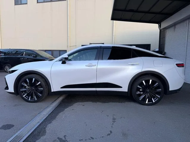 Toyota CROWN CROSSOVER RS ADVANCED 2023 — миниатюра 4
