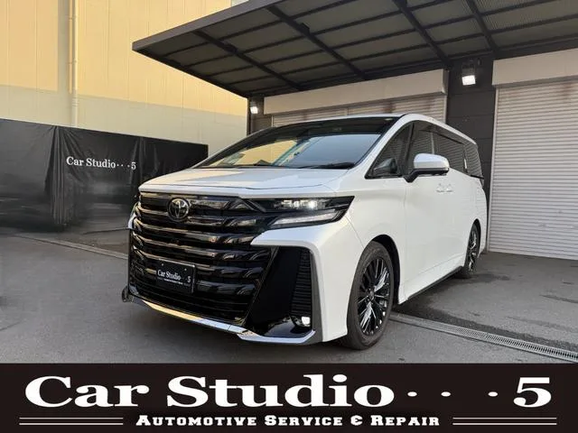 Toyota VELLFIRE HYBRID Z PREMIER 2023 — фото 1, купить с доставкой в Москву
