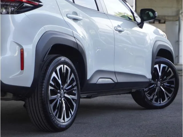 Toyota YARIS CROSS HYBRID Z 2024 — миниатюра 4