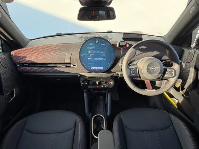 MINI MINI COOPER SE JOHN COOPER WORKS TRIM 2024 — миниатюра 2