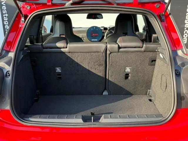 MINI MINI COOPER SE JOHN COOPER WORKS TRIM 2024 — миниатюра 5