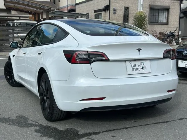 Tesla MODEL 3 RWD 2022 — миниатюра 3