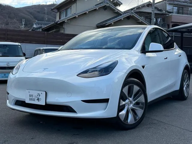 Tesla Model Y BASE GRADE 2022 — миниатюра 4
