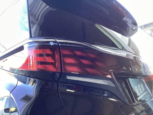 Toyota ALPHARD Z 2024 — миниатюра 4