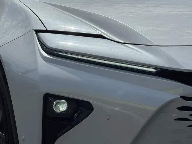 Toyota CROWN ESTATE Z 2025 — миниатюра 3