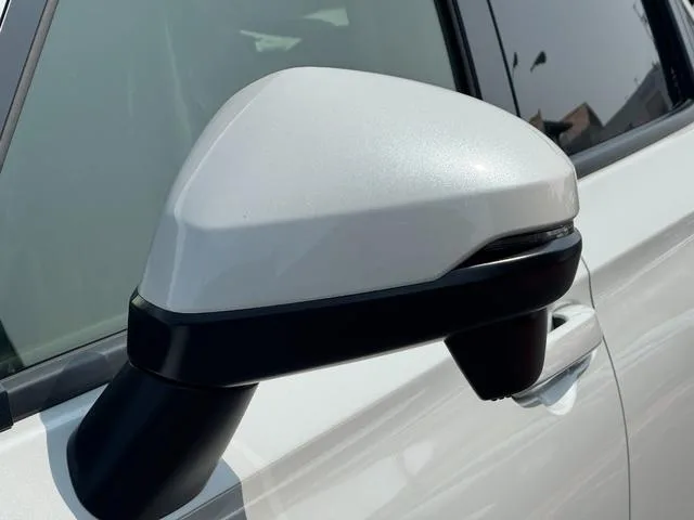 Honda VEZEL E:HEV Z 2026 — миниатюра 3