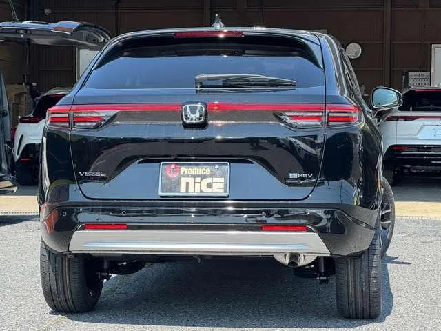 Honda VEZEL E:HEV Z 2026 — миниатюра 4