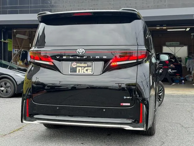 Toyota VELLFIRE HYBRID Z PREMIER 2025 — миниатюра 5