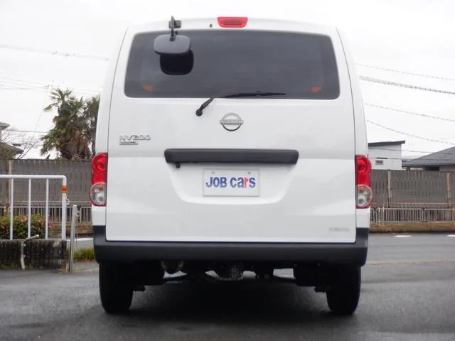 Nissan NV200 VANETTE VAN DX 2023 — миниатюра 4
